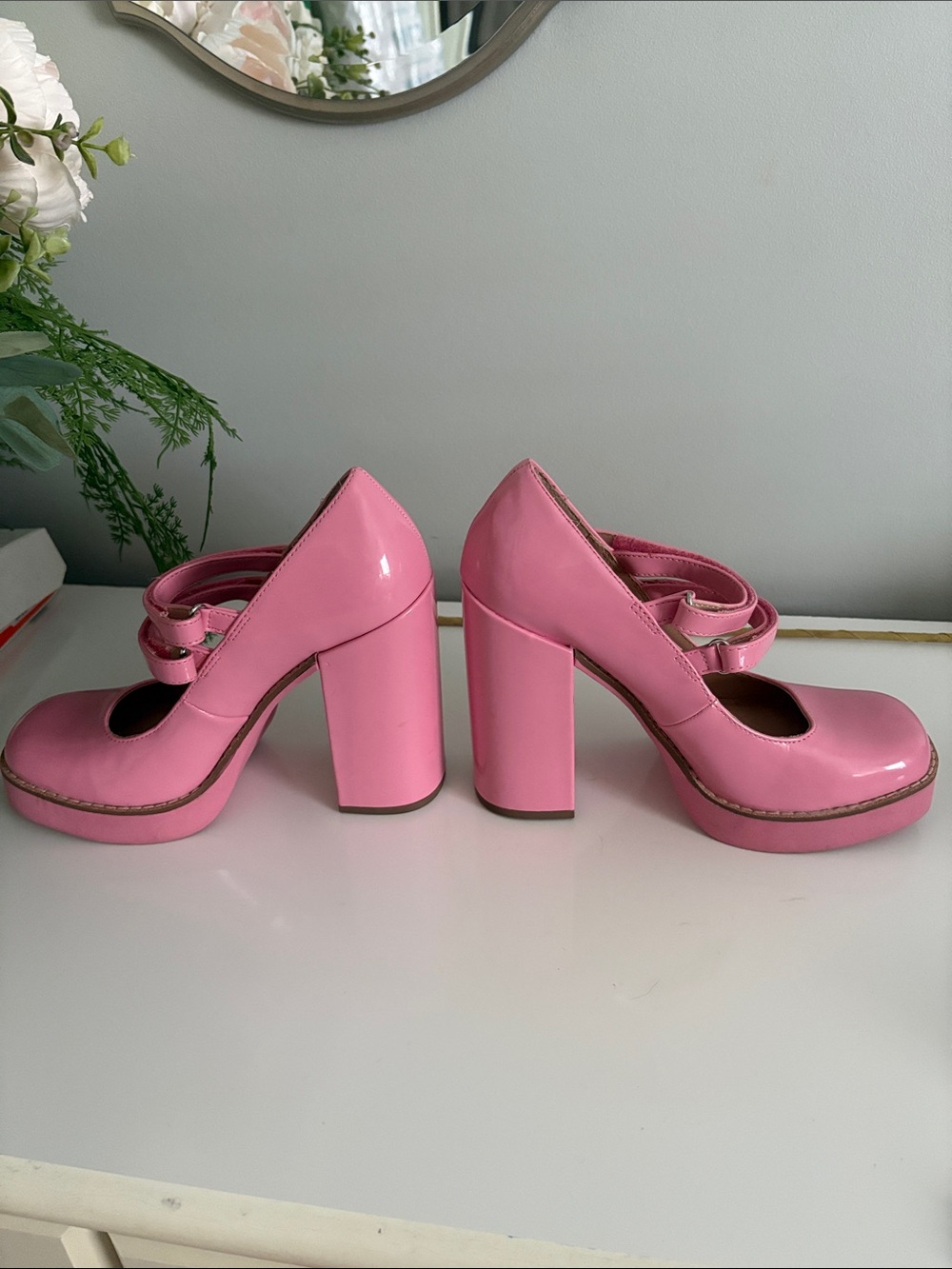 Steve Madden Bubblegum Pink Double-Strap Mary Jane Block Heels 7 1/2 - Picture 4 of 6